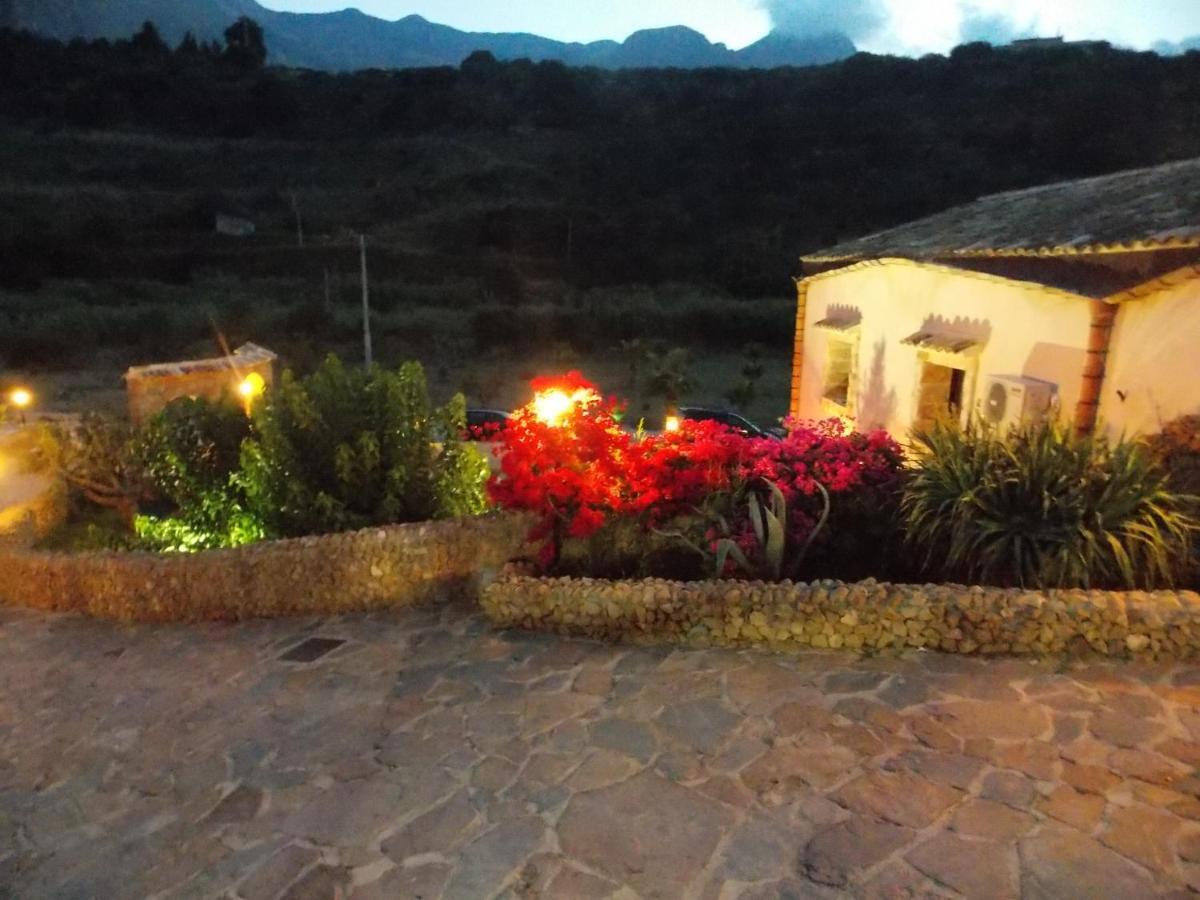 Casale Del Golfo Guest House Castellammare del Golfo Exterior photo